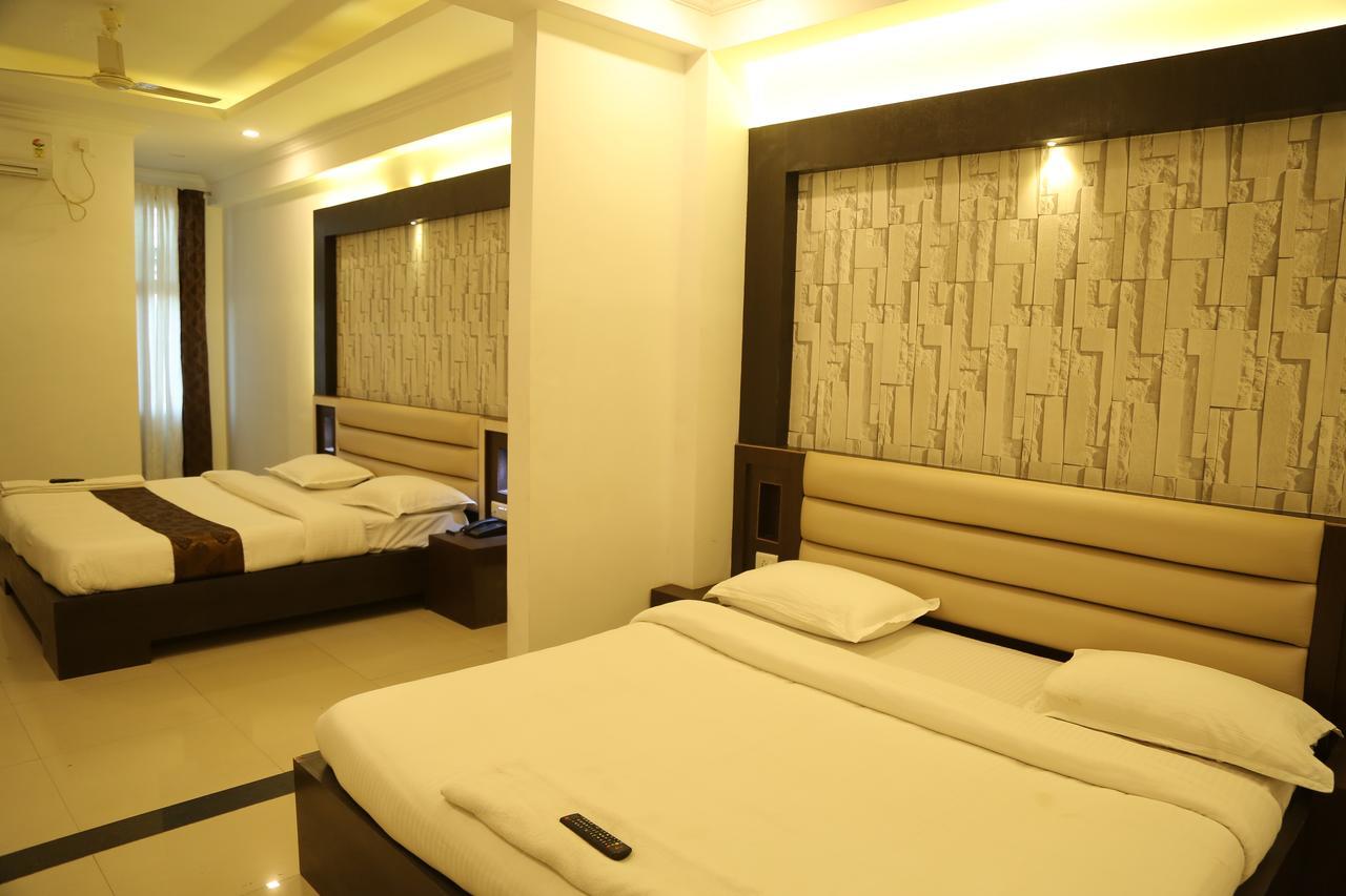 Hotel Shivananda Hospet Εξωτερικό φωτογραφία